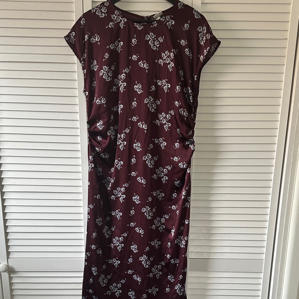 a new day Burgundy Floral Midi Dress